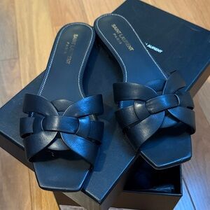 Saint Laurent Black Leather Knotted Flat Sandals